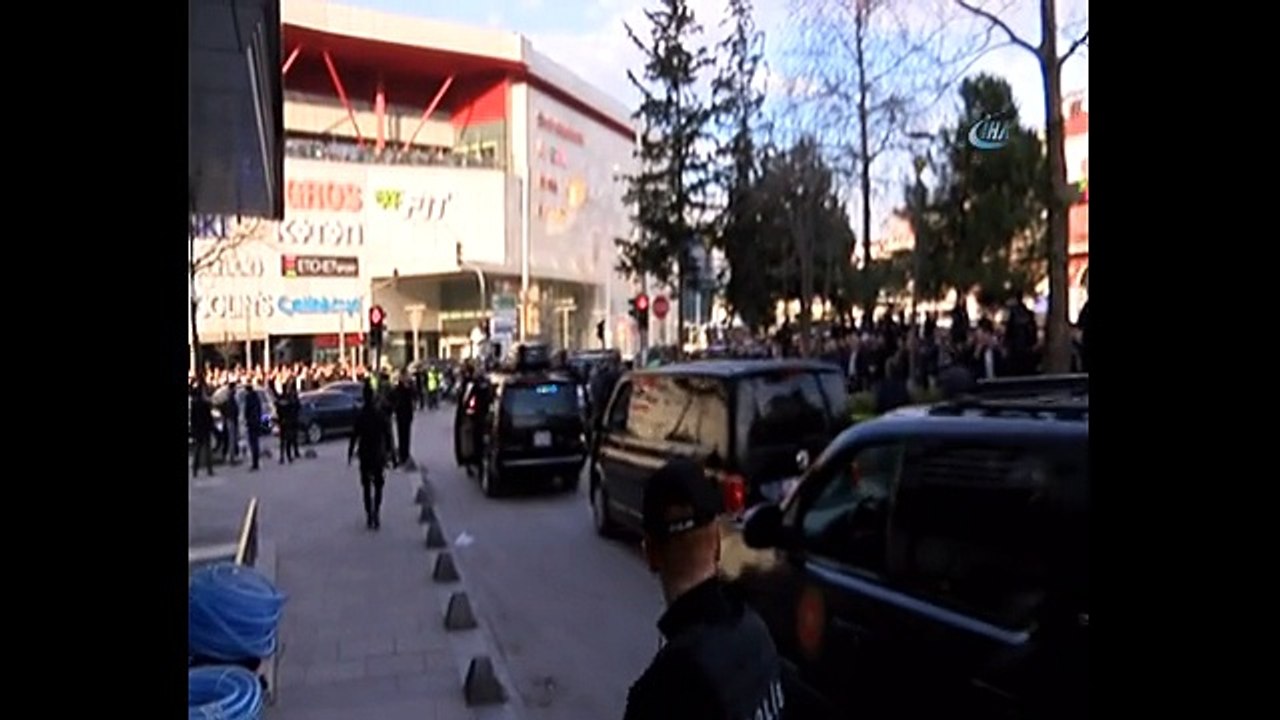 Cumhurbaşkanı Erdoğan, kas hastalığından hayatını kaybeden gencin cenazesine katıldı