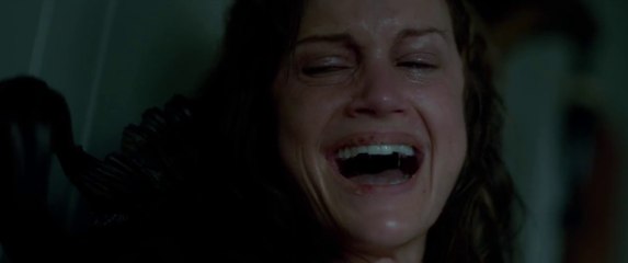 Disturbing handcuff scene (Gerald's Game Stephen King horror movie)