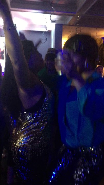 walls.io/y5dy5 #silvergoldnye