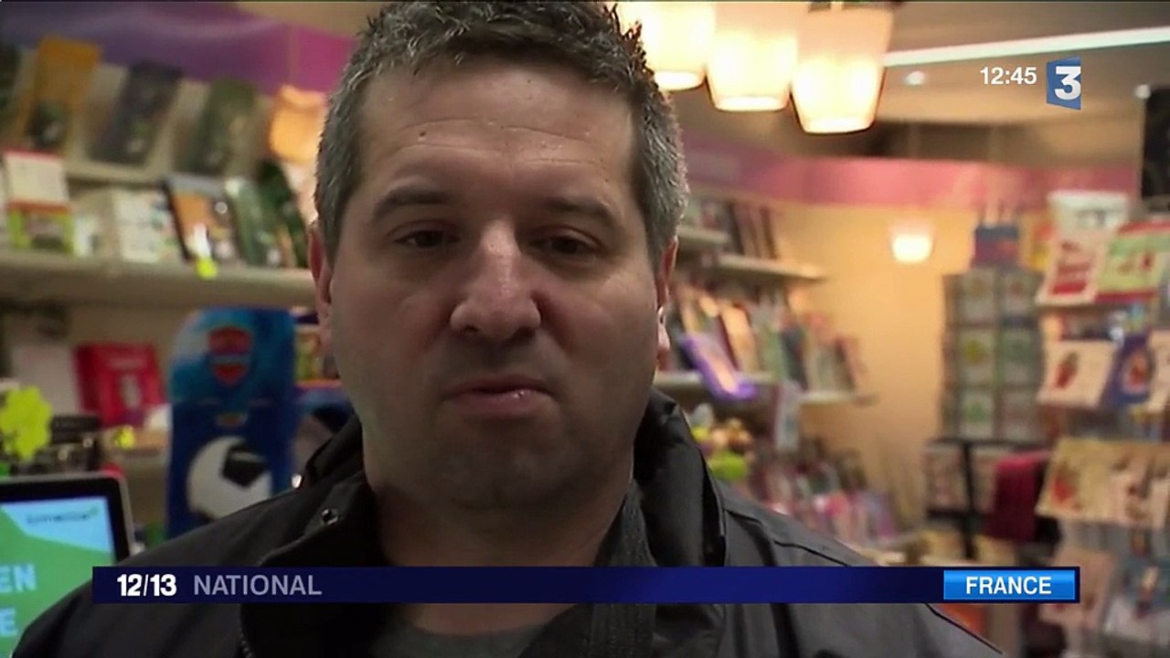 Nouvel An : les cartes de voeux en papier redeviennent tendance