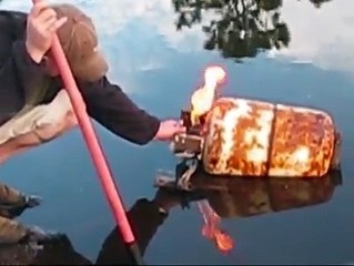 Tirer dans une bouteille de propane