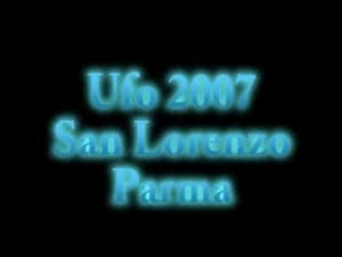 Quatre OVNIs filmés au dessus de Parme