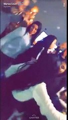 Marwa loud chante en arabe et sa soeur dance pendant le réveillon (2)