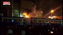 قارئ يشارك بفيديو لحريق ترام الرمل فى محطة سبورتنج بالإسكندرية