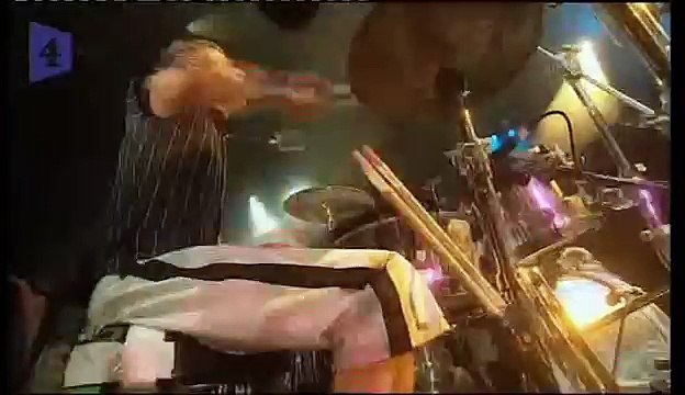 Muse - Hysteria, Hylands Park, V Festival, Chelmsford, UK 8/21/2004