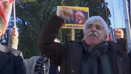 Iranians abroad show support for protests back home