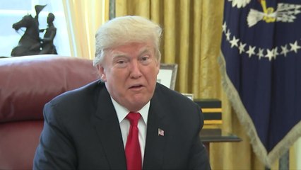 트럼프 "김정은 보다 더 크고 강력한 핵 단추 있다" / YTN