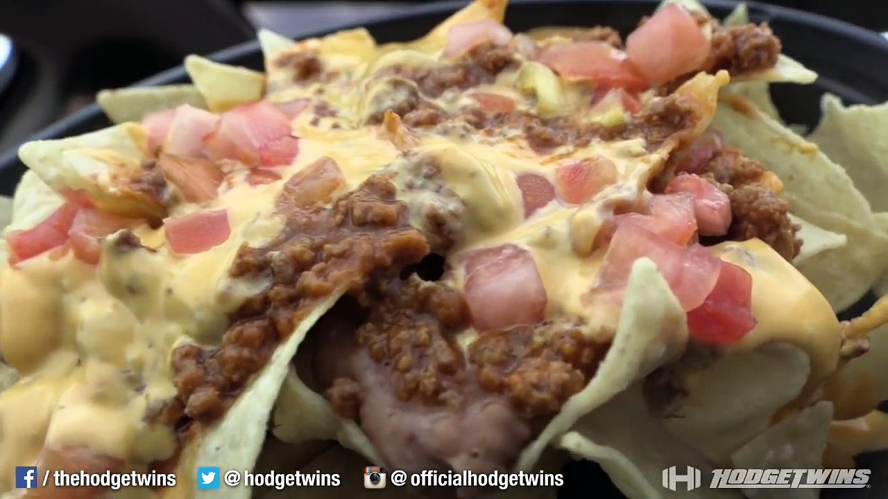 In the Mood For Some Taco Bell Nachos Bell Grande @hodgetwins