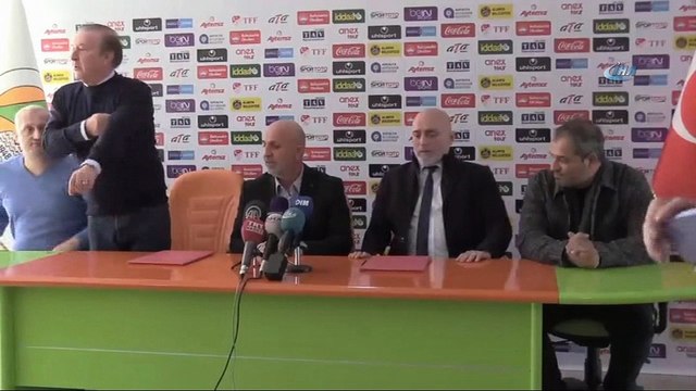 Hikmet Karaman, Alanyaspor'a imza attı