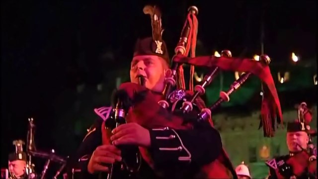 Last of The Mohicans Theme - Stunning Show