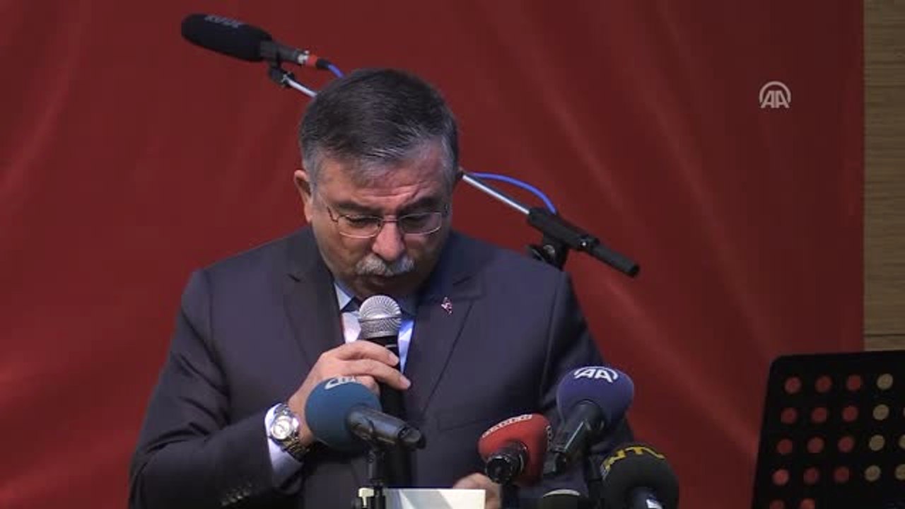 Milli Eğitim Bakanı Yılmaz: "İmam Hatip Liselerinde Tek Bir Program Uygulandığı Sanılıyor"