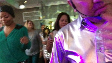 Silver and Gold New Years Eve Party! Social Media Wall: www.walls.io/y5dy5