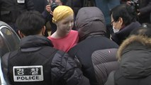[현장영상] 시신 옮기기 재연하는 고준희 양 아빠 / YTN