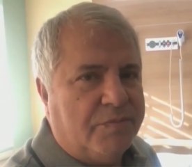 صحبت‌های علی پروین در بیمارستان