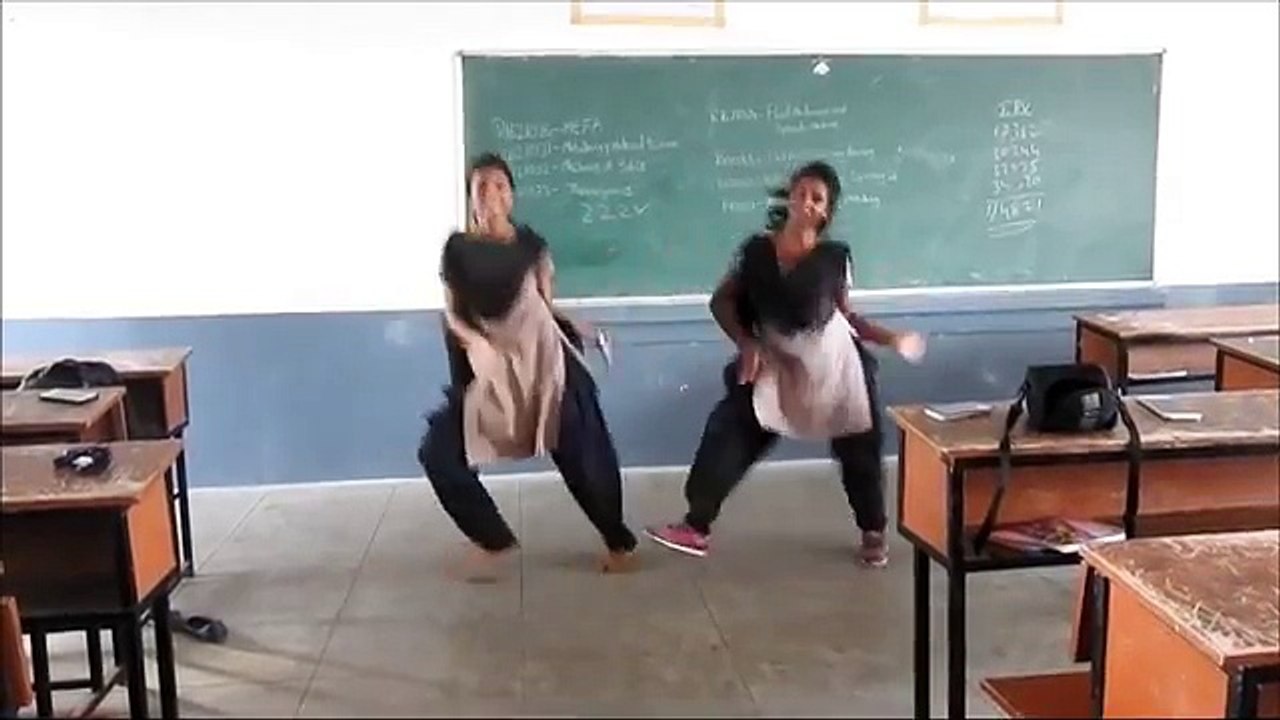 girls dance_performance_