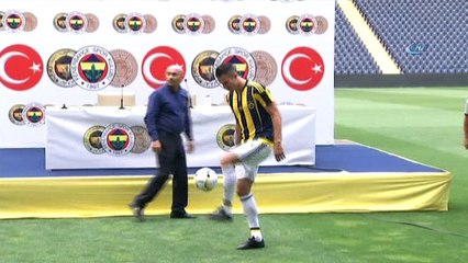 Arşiv -Fenerbahçe'de iki isim kadro dışı