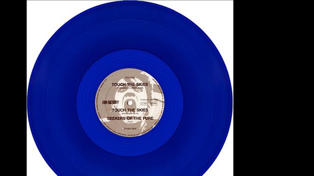 Pink Turns Blue - Touch The Skies (Extended Club-Mix) (A)