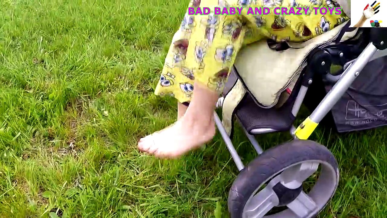 Bad Baby Crying Learn Colors with Pacifier for Kids Finger Family Song Nursery Rhymes for Todd