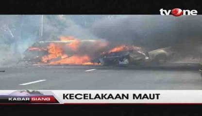 Minibus dan Mobil Bak Tabrakan di Thailand, 25 orang Tewas