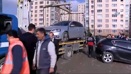 Télécharger la video: Ataşehir Belediyesi'nin otoparkında göçük