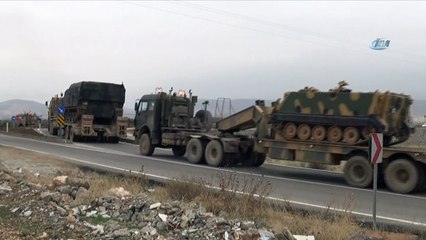 Sınıra askeri sevkıyat