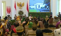 Presiden Jokowi Pilih Mendengar di Depan Para Raja