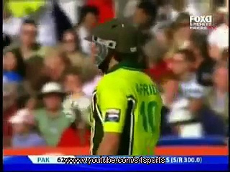 Top 7 Longest Sixes Ever In Cricket History.........Don't Miss It