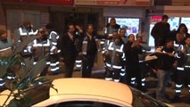 CHP'li Vekillerden Beşiktaş Belediyesi Önünde Açıklama