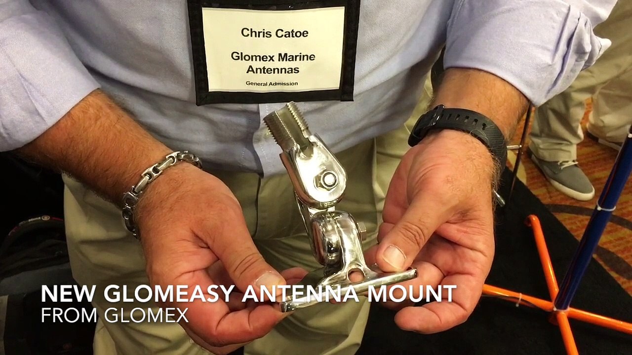 Glomex Antenna Mount