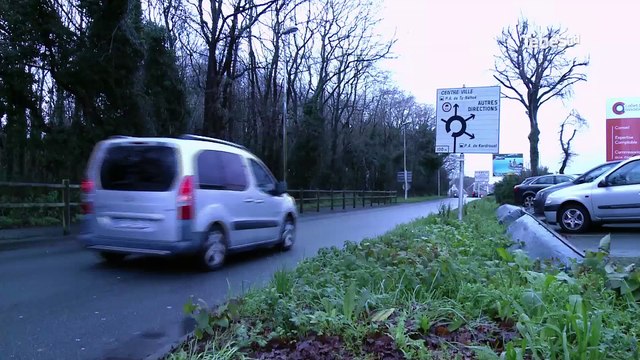 Voirie. A Ploemeur, les facteurs filment la route