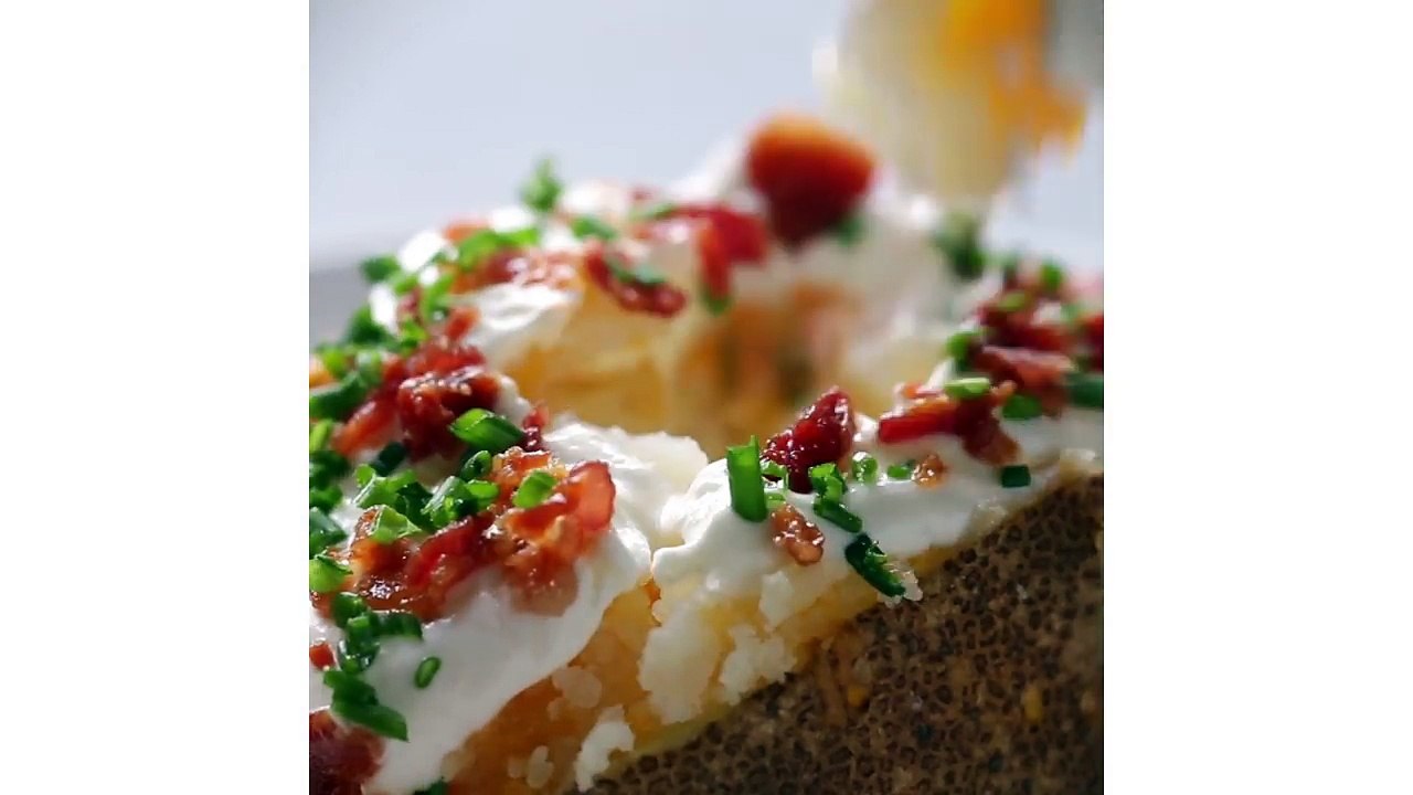 7 Dorm-Friendly Microwave Meals + Microwave Cleaning Hack