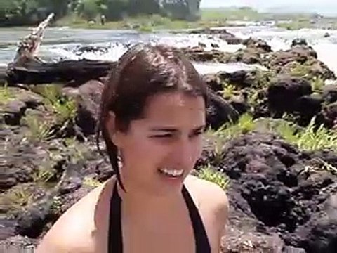 Se baigner dans la piscine du diable... Prêt à faire comme eux!