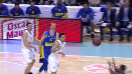 Ultimate Fantasy Lineup Round 16