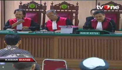 Majelis Hakim Tolak Eksepsi Ahok dan Kuasa Hukumnya