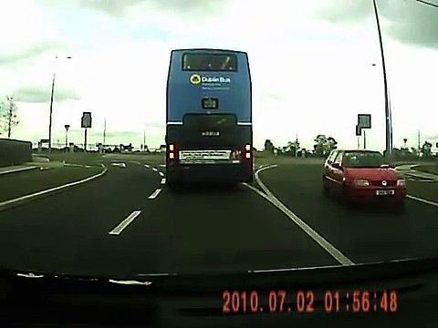 Dublin Bus Driver - Excellent Driving Skills - Driving Video