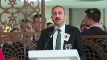 Adalet Bakanı Gül, şehit Fethi Sekin ve Musa Can için düzenlenen törene katıldı - İZMİR