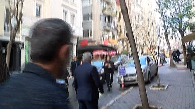 Usta sanatçı Münir Özkul hayatını kaybetti