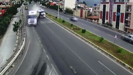Yurt Genelinde kazalar MOBESE'ye yansıdı