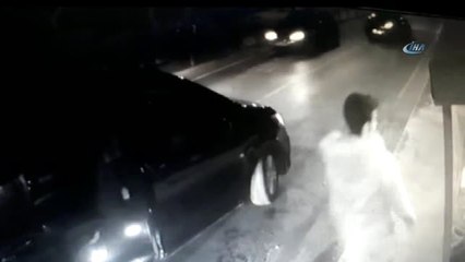 Burak Yılmaz'ın Olay Yerinden Ayrılırken Görüntüleri Ortaya Çıktı