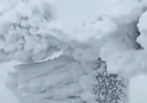 Weather Instruments Freeze as Cold Snap Hits Central China