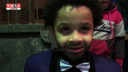 حكاية أصغر عاشق لتاجر السعادة.. الطفل شريف شيكو يرسم ذقنه حبا فى محمد صلاح