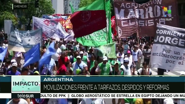 Trabajadores argentinos exigen el cese de despidos masivos