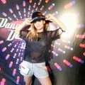 You Tube Viral girl Sheetal Perry selected in Dance India Dance{DID} - Awesome Delhi girl dance ( 1080 X 1088 )