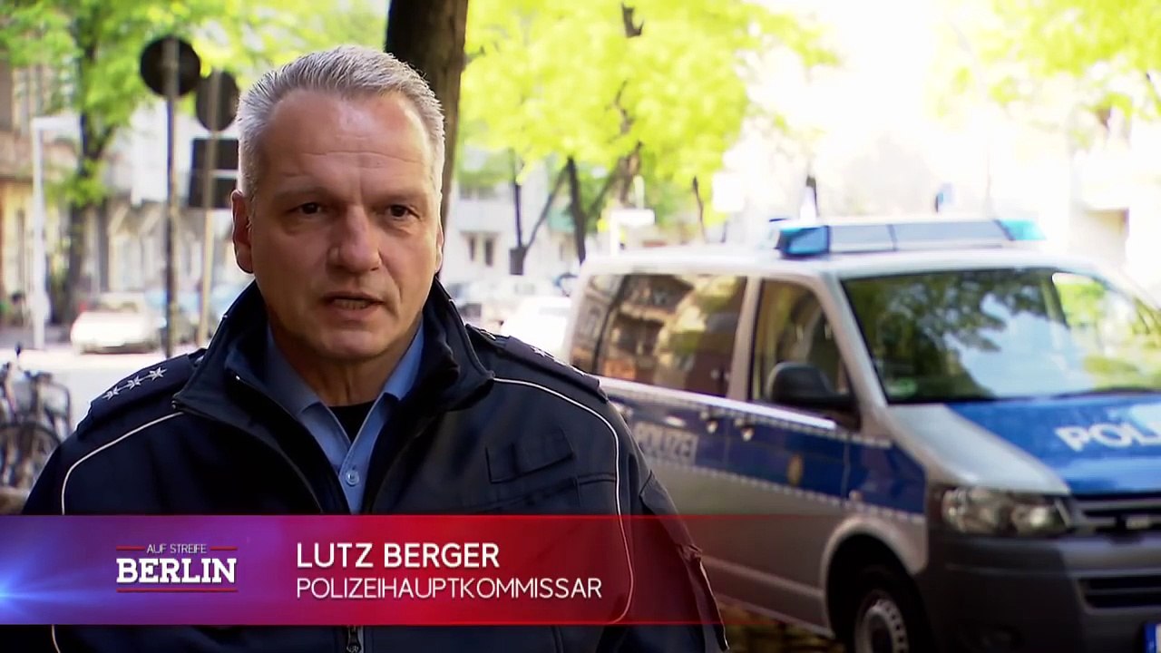 "wir haben hunger!" - kinder bitten auf der straße um geld | auf streife - berlin | sat.1 tv