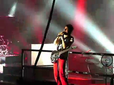 Muse - Hysteria, Palais Omnisports de Paris-Bercy, Paris, France 12/15/2006