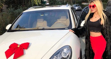 Sevgilisi "Köpeğin Olsun" Deyip, Ciciş Esra'ya 500 Bin Liralık Araba Hediye Etti