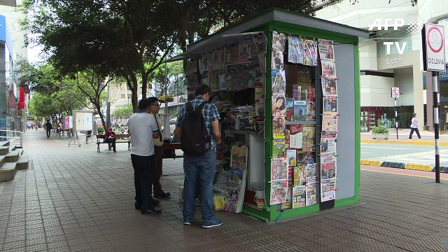 Reacciones divididas en Perú tras salida de Fujimori de hospital