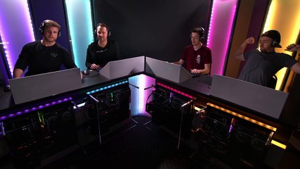 HIDE & SEEK ON A PIRATE SHIP! | Minecraft [Ep 6]