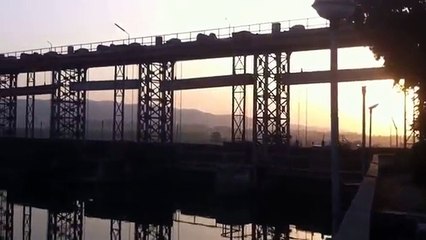 Pong Dam 52 Gates - Himachal Punjab Border Near Talwara - www.holidaytravel.co