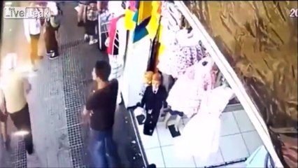 Ce voleur d'iPhone va etre bien puni... Bad Karma